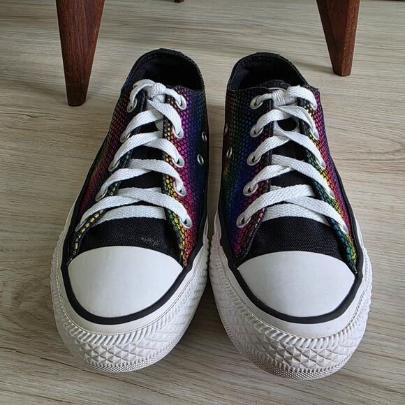 Converse Chuck Taylor All-Star Kaleidoscope Rainbow Low Top Sneakers Women Sz 6 - Picture 4 of 11